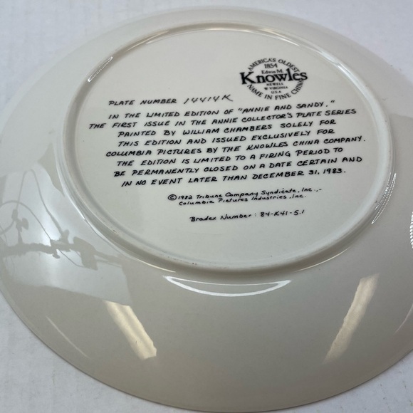 Vintage Plate "Annie and Sandy" Plate 1982 William Chambers - Picture 5 of 7